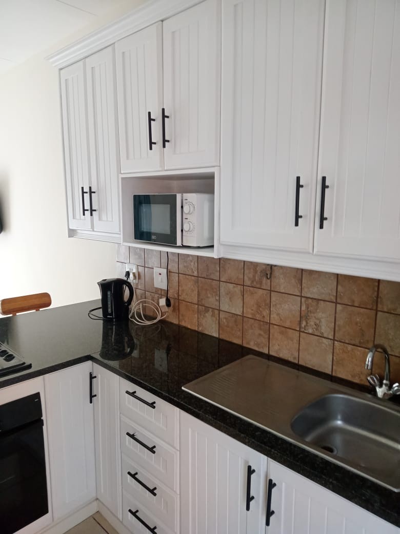 1 Bedroom Property for Sale in Vredenhof Sh Free State